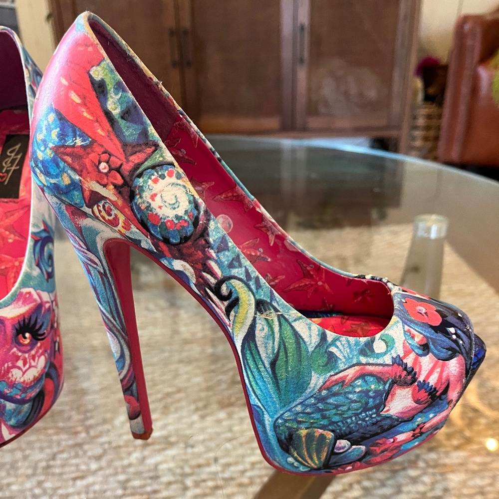 TAYLOR SAYS Mermaid heels *rare*